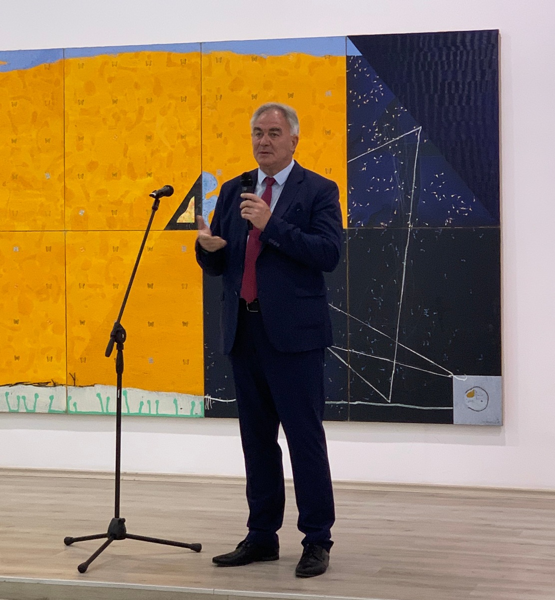 Община Плевен отличи дейци на културата за 24-ти май 